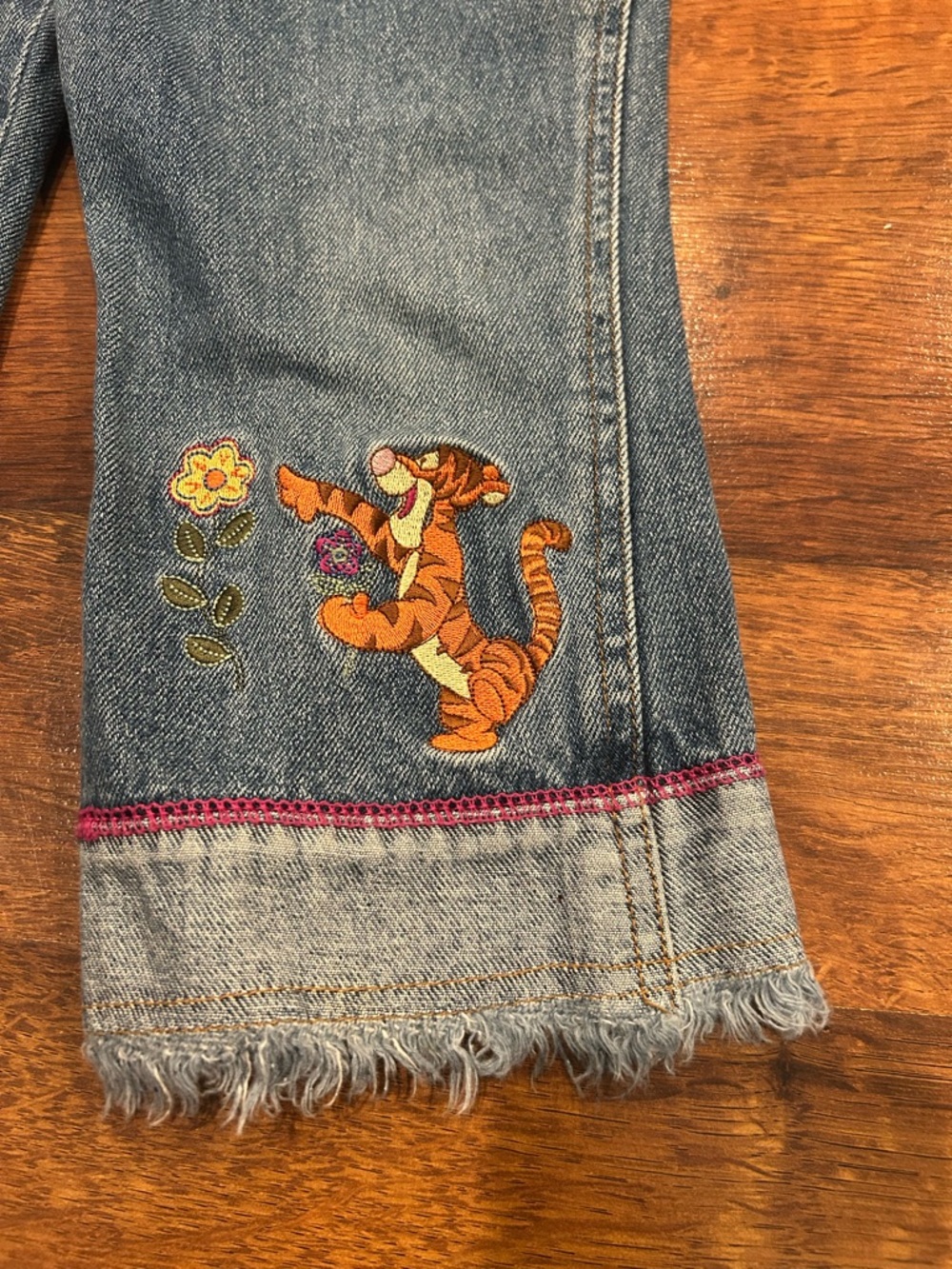 Vintage 90s Winnie The Pooh Embroidered Denim Overalls 4T Rare Tigger - Picture 2 of 8